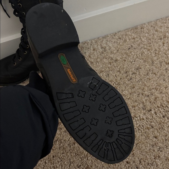 Timberland Black leather Lace-Up Women's combat Boots - Picture 2 of 5